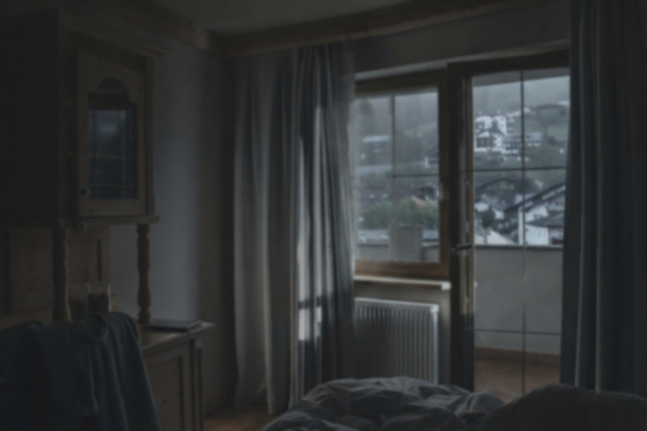 Fotografia immobiliare scura prima del miglioramento